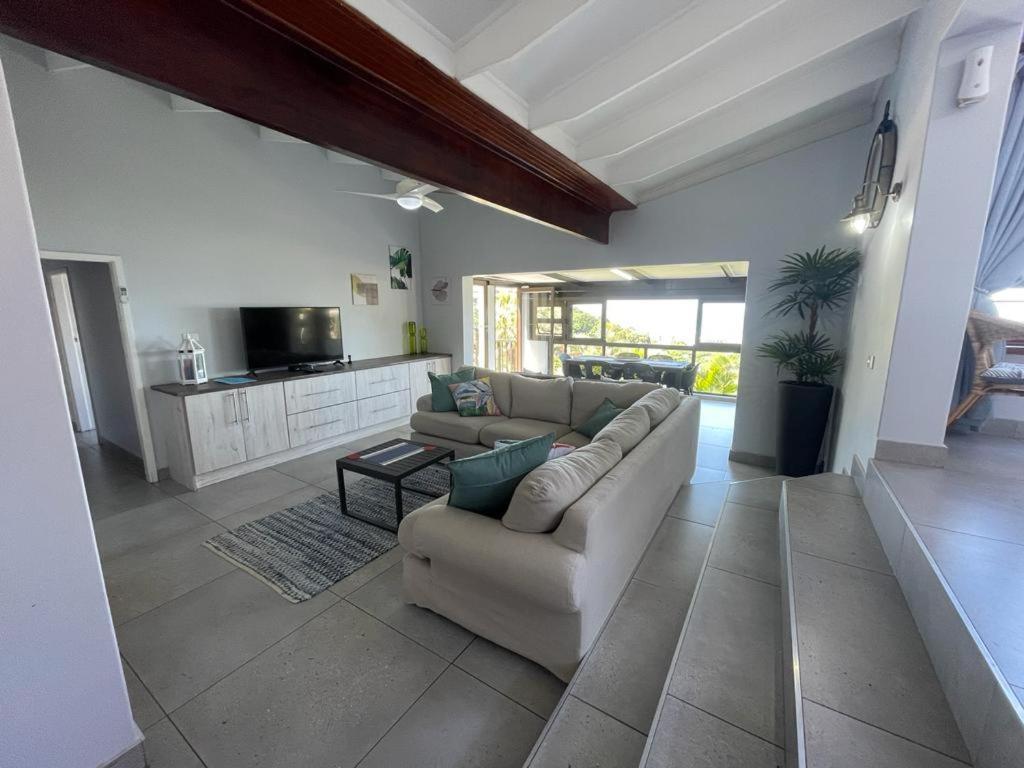 Billfish Apartments บัลลิโต ภายนอก รูปภาพ
